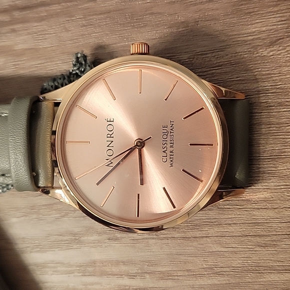 Monroe classique watch - Picture 3 of 4